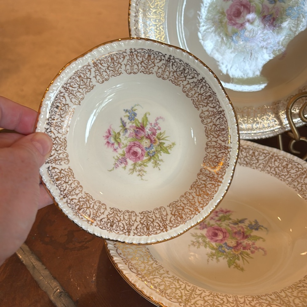 Homer Laughlin-11 Piece set - Picture 4 of 12